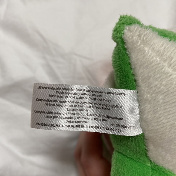 Kid’s Collectable Yoshi and Toad Super Mario Bros Wii Character Plushies. - Picture 13 of 13